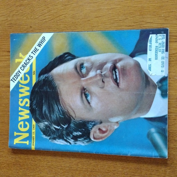 Vintage Newsweek Magazines 1967-1969 Lot/7 - Picture 6 of 16